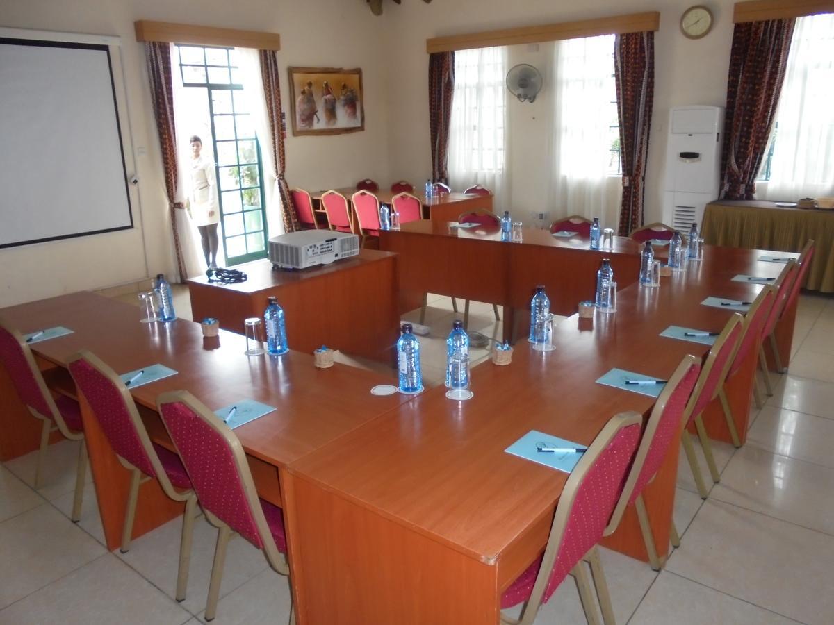 Maanzoni Lodge Limited Athi River Extérieur photo